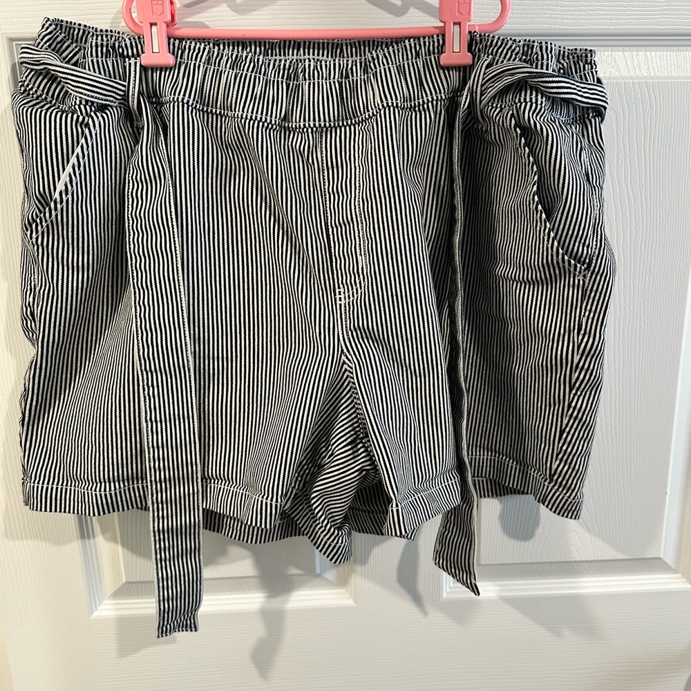 Lane Bryant Monochrome Striped Blouse